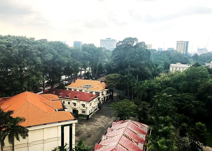 Garden View Court Suites